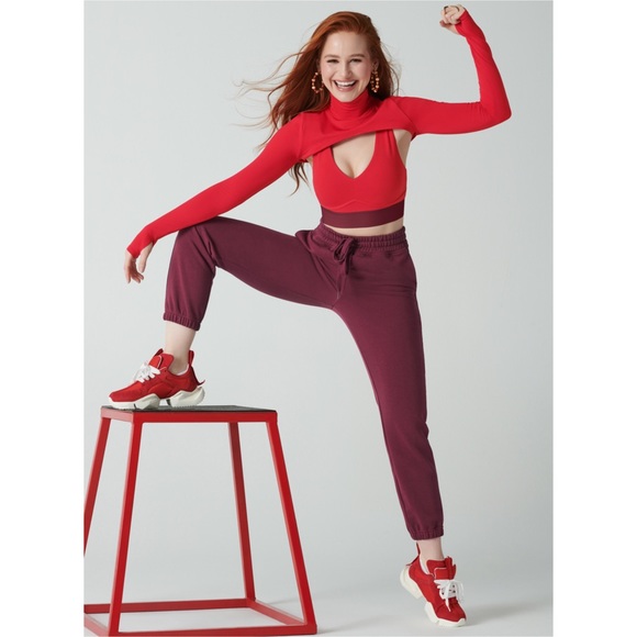 Fabletics Pants - FABLETICS X MADELAINE PETSCH Black Cherry Logan Jogger Sweatpants Size Small